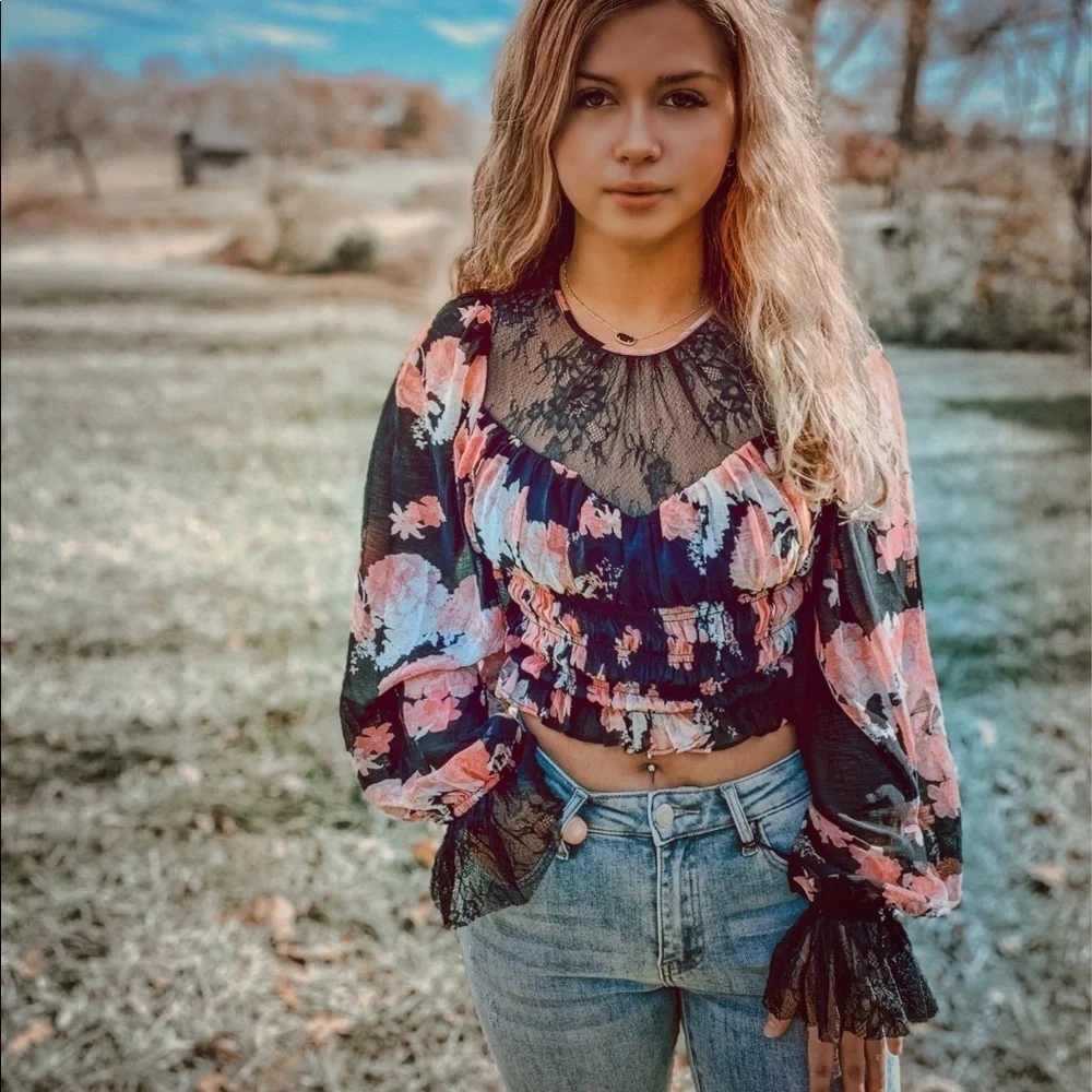Free People Daphne Blouse Sz. Large NWOT